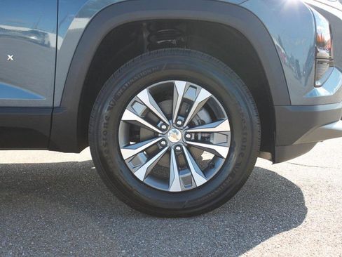 New 2026 Chevrolet Equinox LT image 4