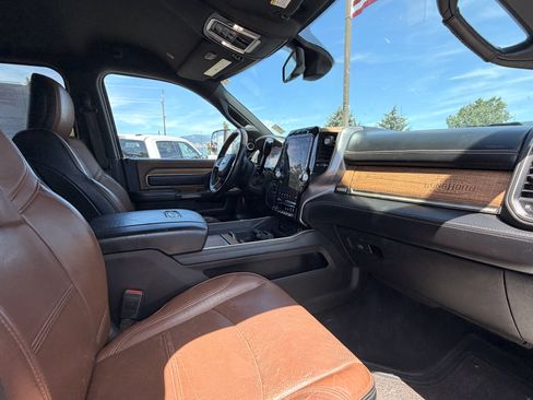 Used 2019 RAM 2500 Limited AWD/4WD image 10