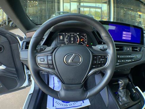 Certified 2025 Lexus ES 350 ES 350 w/ Premium Package image 14