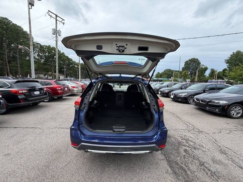 Used 2017 Nissan Rogue S FWD image 16