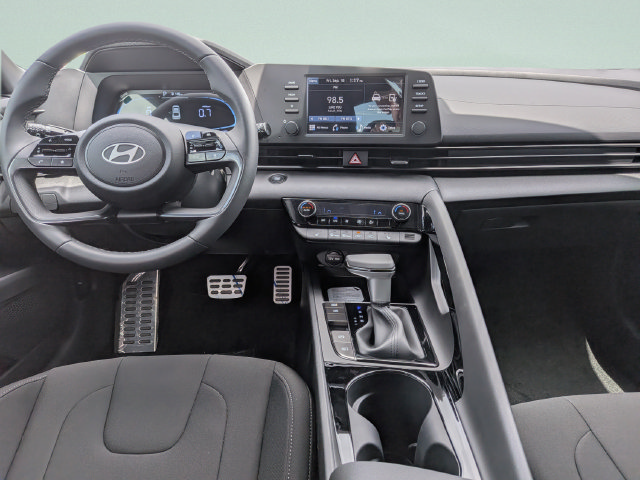 New 2026 Hyundai Elantra SEL Sport Premium FWD image 16
