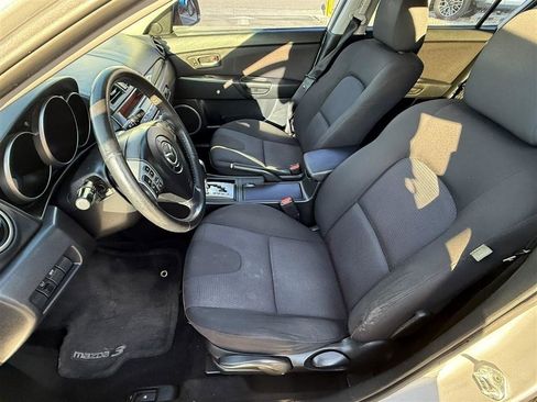 Used 2007 MAZDA MAZDA3 s Touring FWD image 14