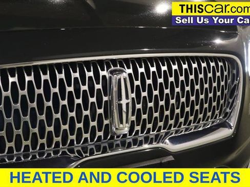 Used 2022 Lincoln Nautilus Reserve w/ Luxury Package FWD image 14