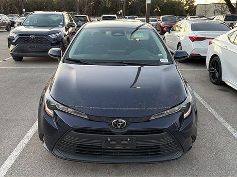 Certified 2024 Toyota Corolla LE image 2