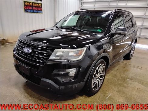 Used 2016 Ford Explorer Sport w/ Equipment Group 401A image 4