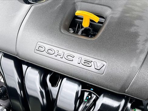 Used 2023 Kia Forte LXS image 31