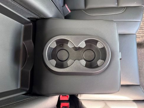 Used 2018 GMC Sierra 1500 SLT AWD/4WD image 25