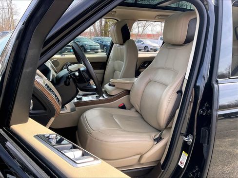 Used 2021 Land Rover Range Rover P525 Westminster Edition image 10