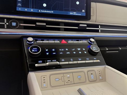 Used 2025 Hyundai Santa Fe Calligraphy image 51