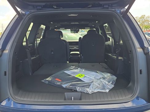 New 2027 Kia Telluride S image 10