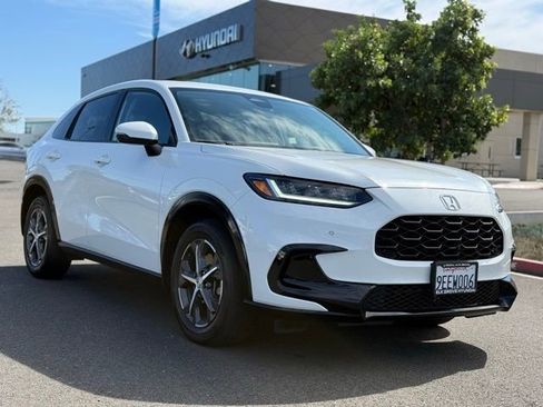 Used 2023 Honda HR-V EX-L image 12