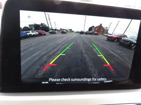 Certified 2022 Ford Escape SE w/ Cold Weather Package image 12