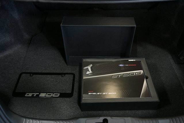 Used 2022 Ford Mustang Shelby GT500 w/ Carbon Fiber Track Pack RWD image 33