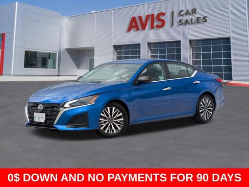 Used 2025 Nissan Altima 2.5 SV FWD image 1