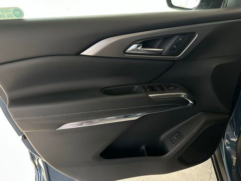 New 2026 Chevrolet Traverse LT image 11