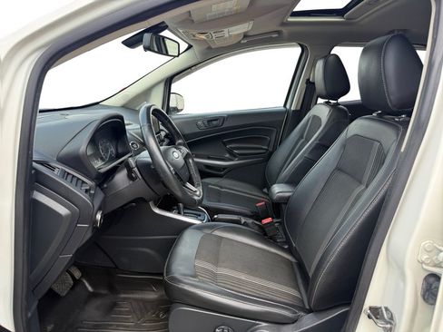 Used 2019 Ford EcoSport SES w/ SES Black Appearance Package AWD/4WD image 9