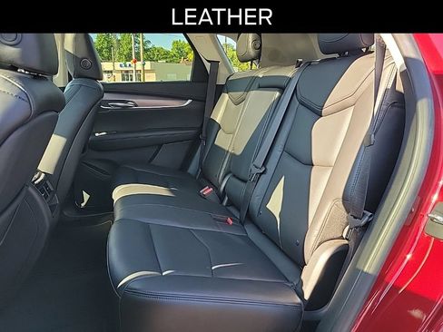 Used 2018 Cadillac XT5 Premium Luxury FWD image 12