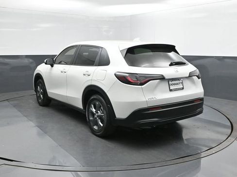 New 2026 Honda HR-V LX image 5