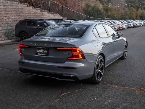 Used 2023 Volvo S60 B5 Plus w/ Climate Package image 5