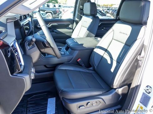 New 2026 GMC Sierra 3500 Denali image 9