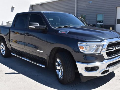 Used 2021 RAM 1500 Big Horn AWD/4WD image 3