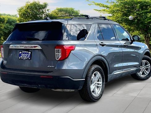 Certified 2023 Ford Explorer XLT AWD/4WD image 12