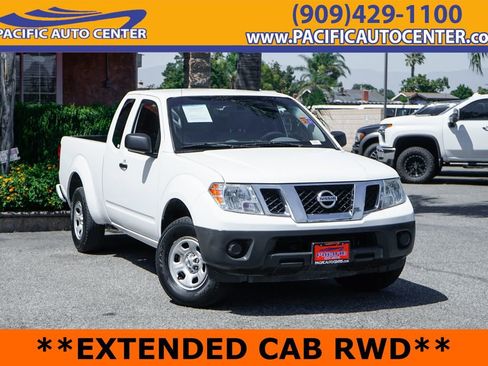 Used 2018 Nissan Frontier S RWD image 1