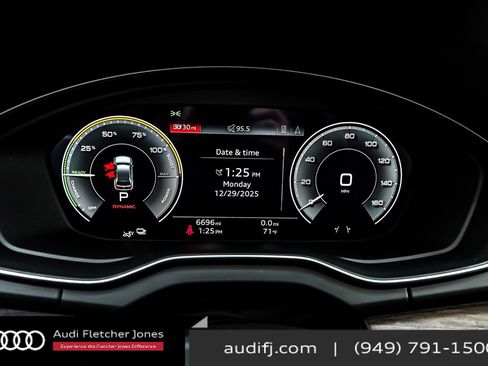 Used 2025 Audi Q5 e Premium Plus w/ Premium Plus Package image 19