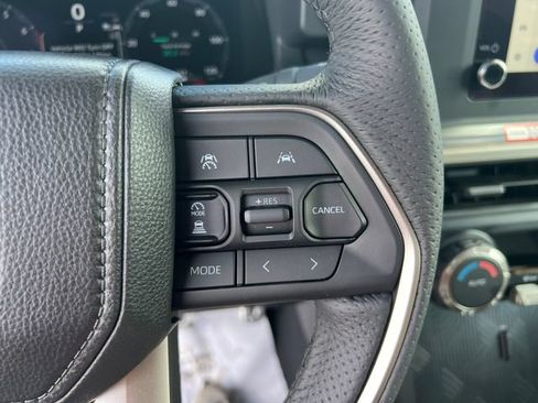 Used 2026 Toyota Tacoma TRD Sport AWD/4WD image 19
