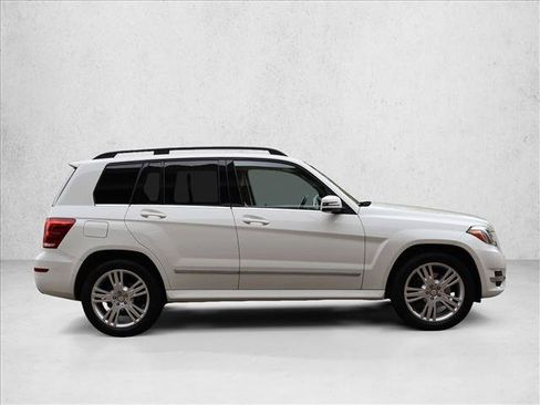 Used 2014 Mercedes-Benz GLK 250 BlueTEC 4MATIC image 5