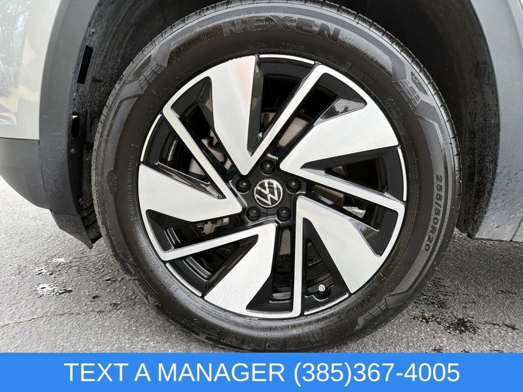 Used 2026 Volkswagen Atlas SE AWD/4WD image 9
