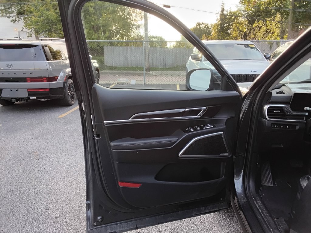 Used 2023 Kia Telluride S w/ S Sunroof Package AWD/4WD image 10