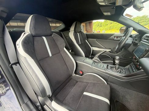 Used 2025 Subaru BRZ Limited RWD image 43