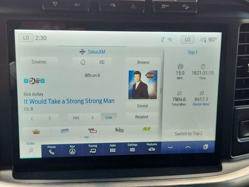 Used 2022 Ford F150 Lariat w/ Equipment Group 502A High image 13