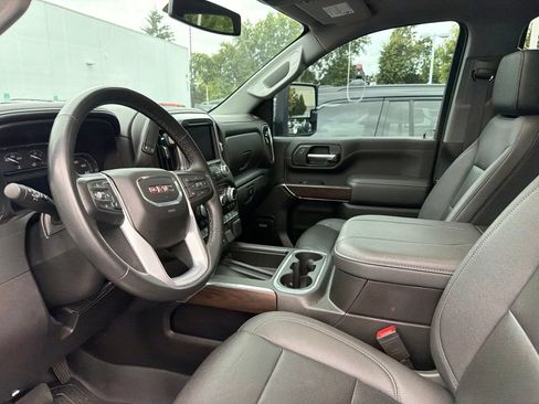 Used 2023 GMC Sierra 3500 SLT w/ SLT Premium Package AWD/4WD image 8