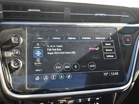 Used 2023 Chevrolet Bolt EUV Premier w/ Sun & Sound Package image 18