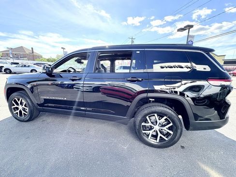 New 2025 Jeep Grand Cherokee L Limited image 4