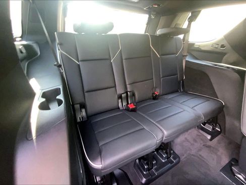 Used 2024 Cadillac Escalade Sport w/ LPO, ONYX Package AWD/4WD image 25