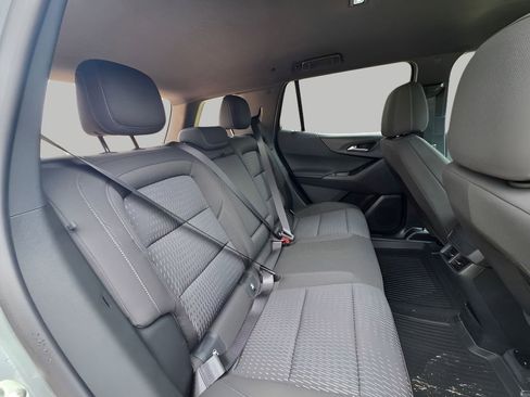 New 2026 Chevrolet Equinox LT w/ LPO, Floor Liner Package image 7