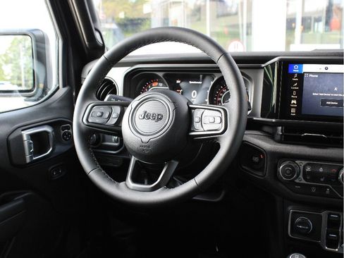 New 2026 Jeep Wrangler Unlimited Sport AWD/4WD image 17