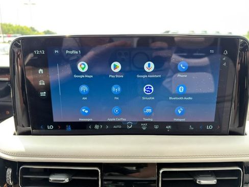 Used 2025 Lincoln Aviator Reserve w/ Equipment Group 201A AWD/4WD image 33
