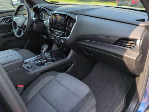 Certified 2023 Chevrolet Traverse LT AWD/4WD image 29