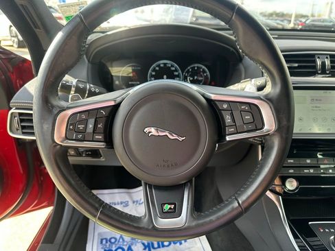 Used 2019 Jaguar XE R-Sport image 16