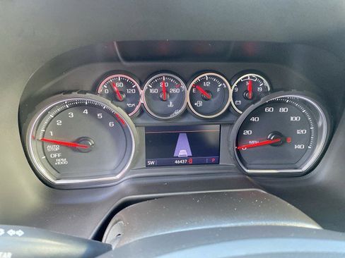 Used 2021 Chevrolet Tahoe RST w/ Luxury Package image 12