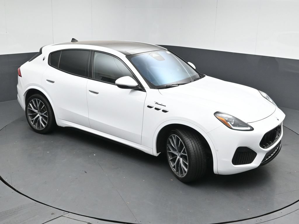 Used 2023 Maserati Grecale Modena AWD/4WD image 42