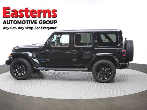 Used 2021 Jeep Wrangler Unlimited Sahara image 61