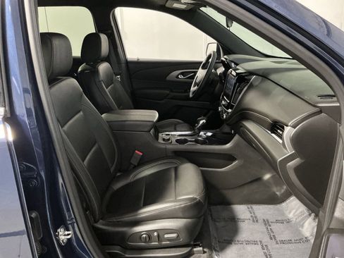 Used 2023 Chevrolet Traverse LT AWD/4WD image 27