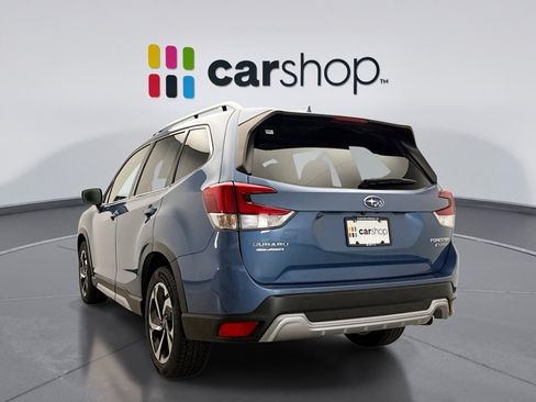 Used 2022 Subaru Forester Touring AWD/4WD image 3