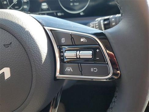 New 2026 Kia Seltos EX image 28