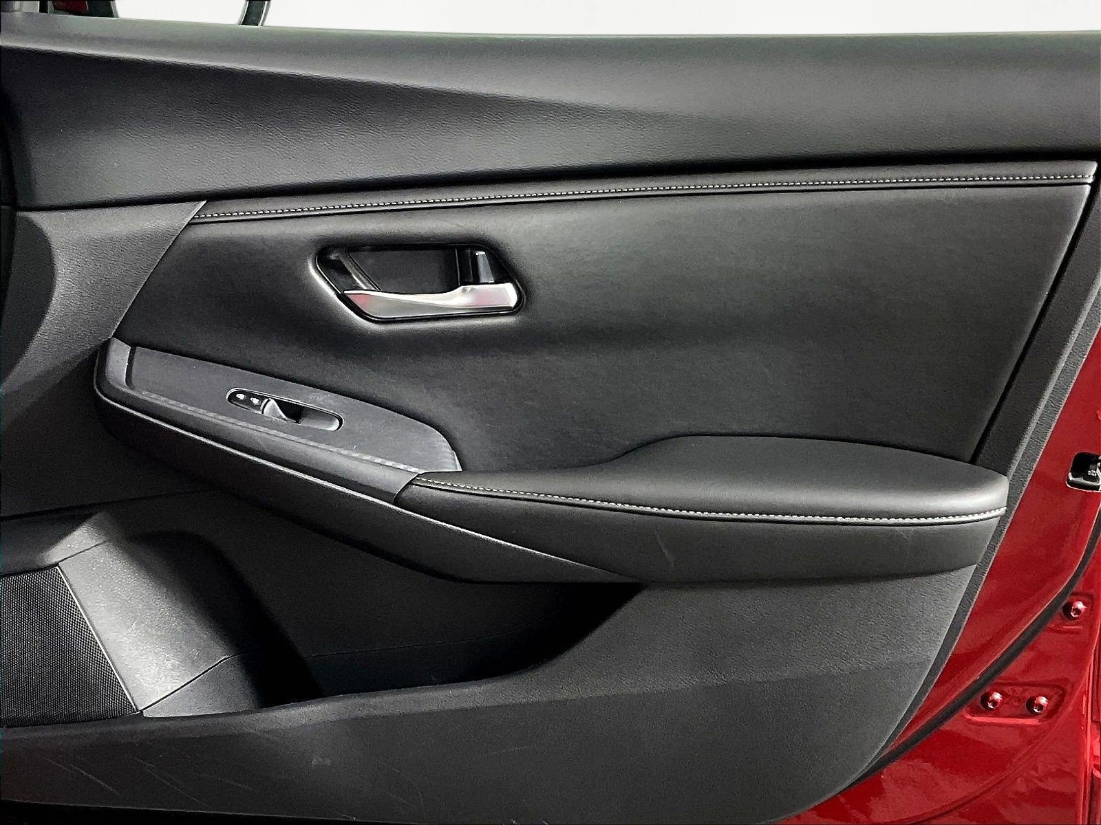 Used 2023 Nissan Sentra SV FWD image 27